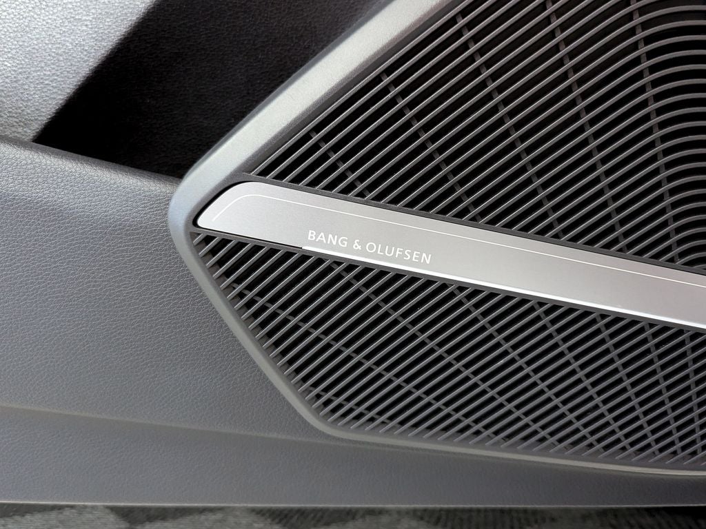 2023 Audi Q5 40 Premium Plus quattro