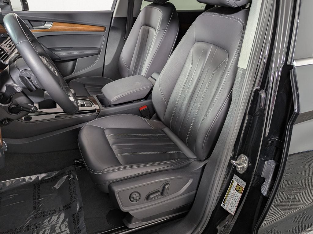 2023 Audi Q5 40 Premium Plus quattro