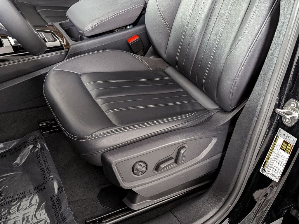 2023 Audi Q5 40 Premium Plus quattro