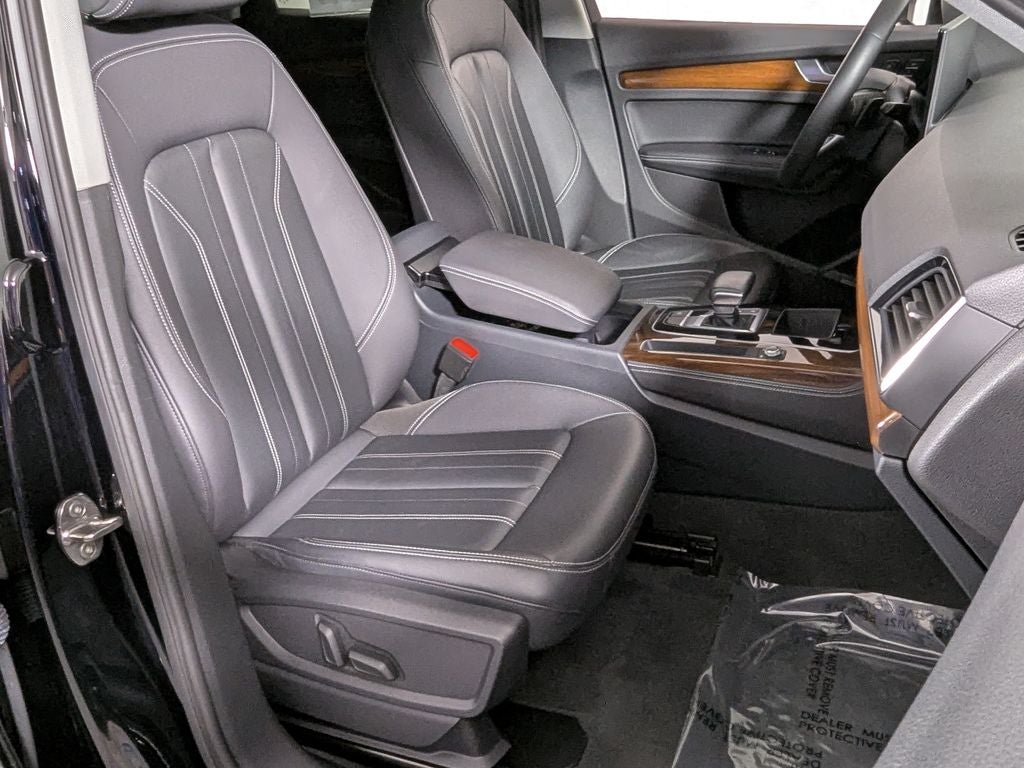 2023 Audi Q5 40 Premium Plus quattro