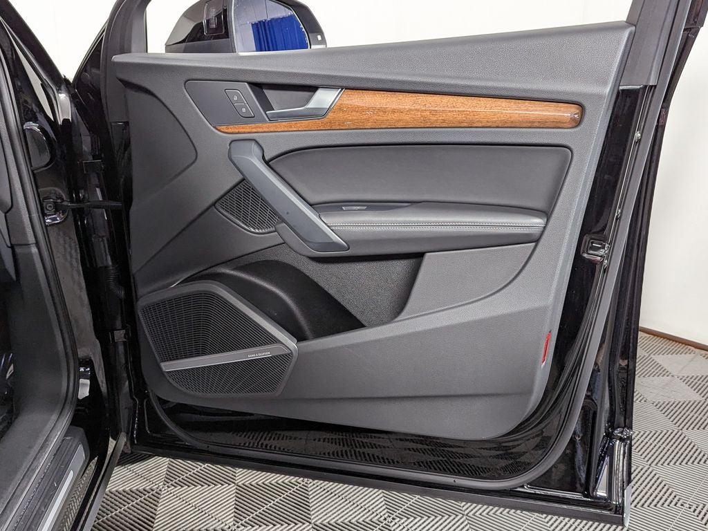 2023 Audi Q5 40 Premium Plus quattro