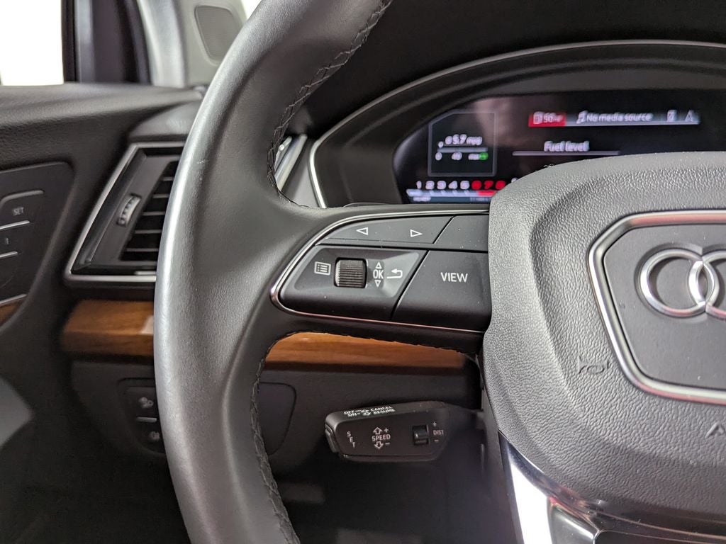 2023 Audi Q5 40 Premium Plus quattro