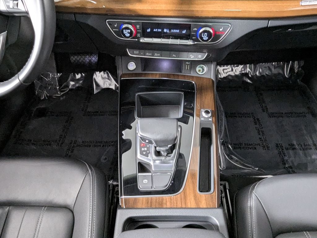 2023 Audi Q5 40 Premium Plus quattro