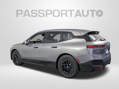 2025 BMW iX xDrive50