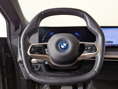 2025 BMW iX xDrive50