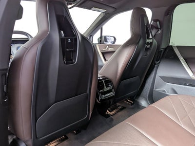 2025 BMW iX xDrive50