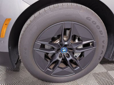 2025 BMW iX xDrive50
