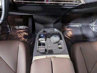 2024 BMW iX xDrive50