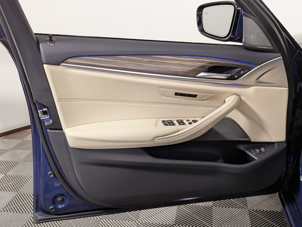 2023 BMW 5 Series 530i xDrive