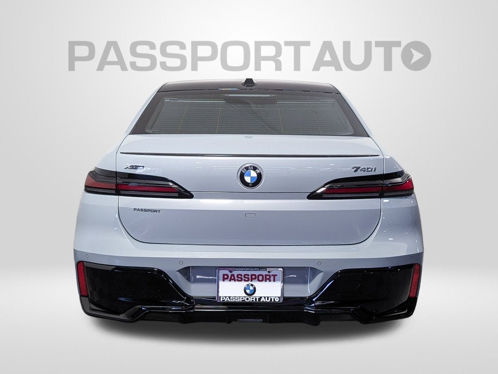2024 BMW 7 Series 740i xDrive
