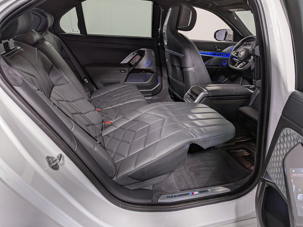 2024 BMW 760i 760i xDrive