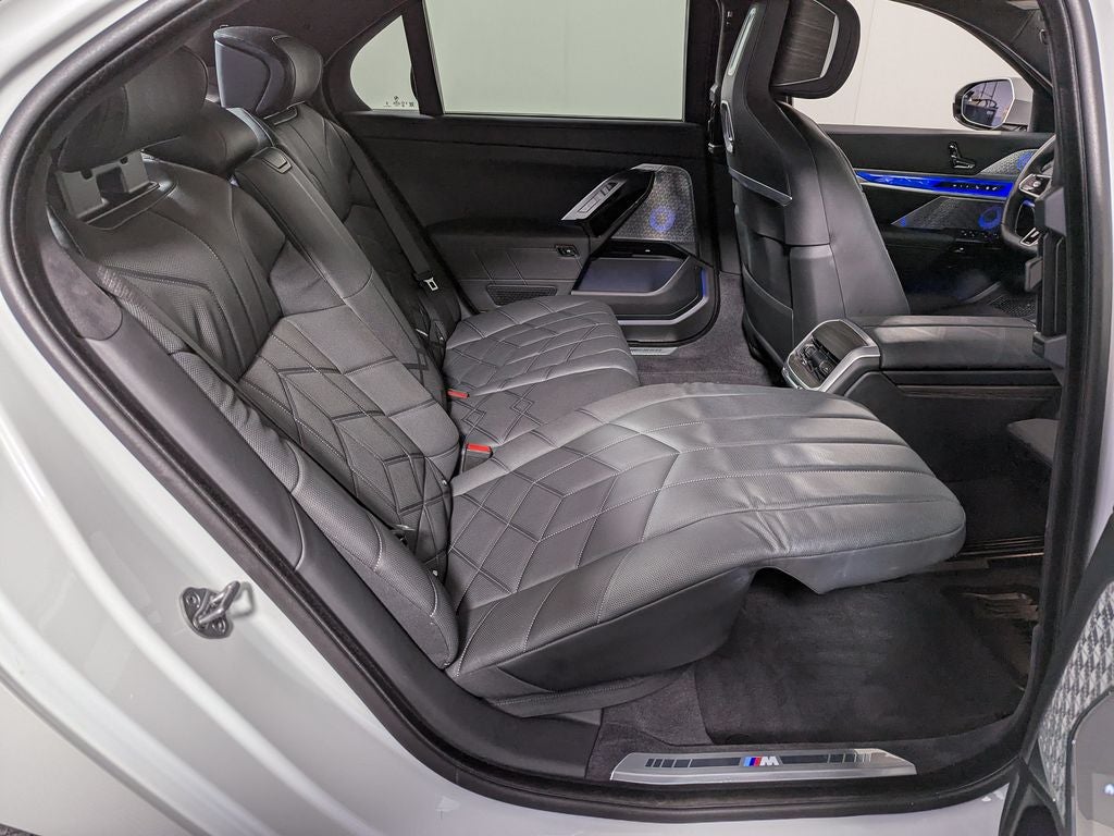 2024 BMW 760i 760i xDrive