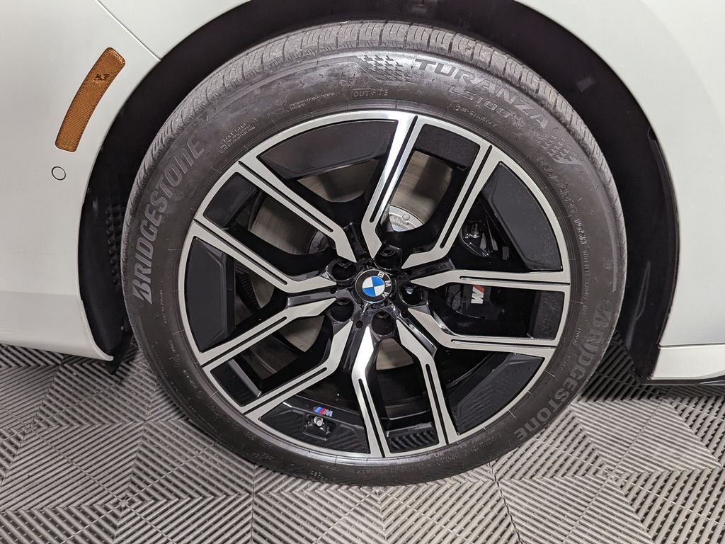 2024 BMW 760i 760i xDrive