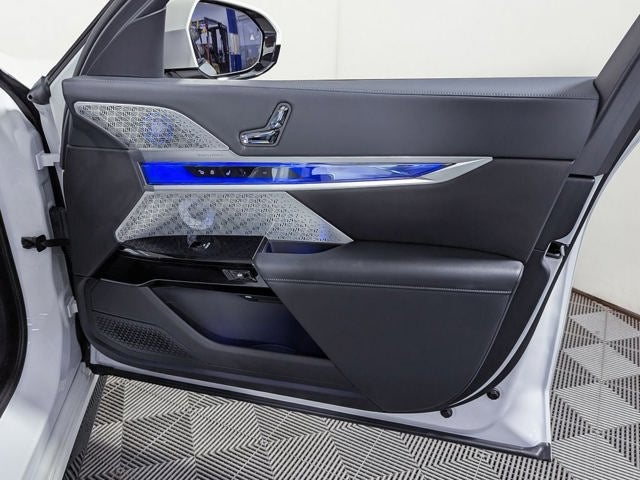 2024 BMW 760i 760i xDrive