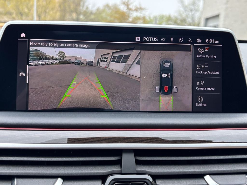 2022 BMW 750i 750i xDrive