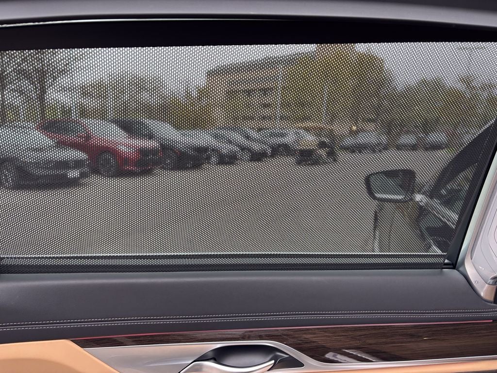 2022 BMW 750i 750i xDrive