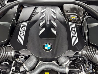 2022 BMW 750i 750i xDrive