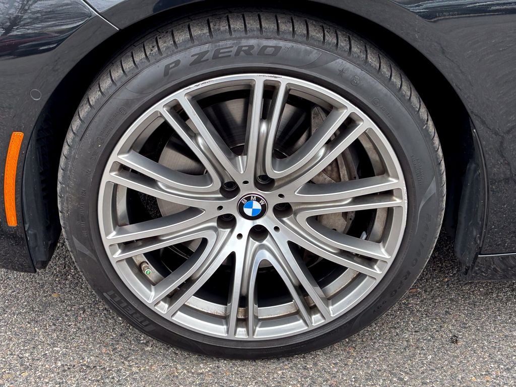 2022 BMW 750i 750i xDrive