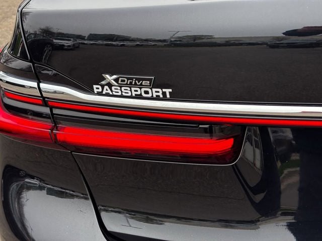 2022 BMW 750i 750i xDrive
