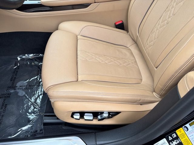 2022 BMW 750i 750i xDrive