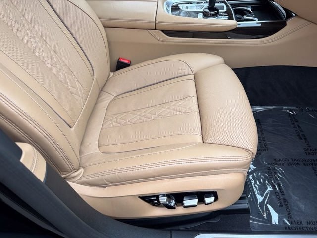 2022 BMW 750i 750i xDrive