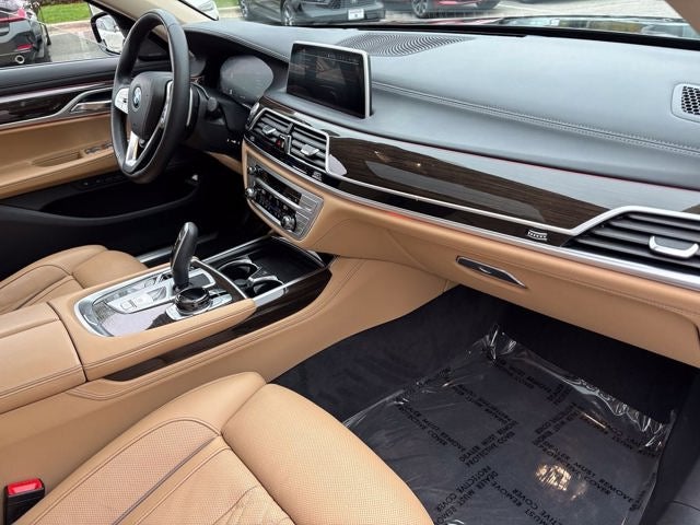 2022 BMW 750i 750i xDrive