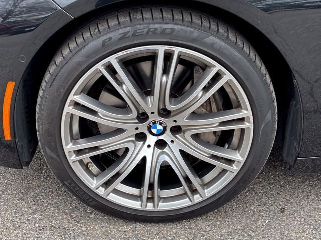 2022 BMW 750i 750i xDrive