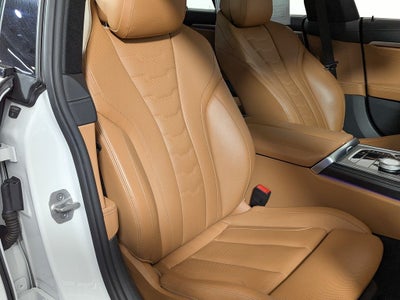 2023 BMW 840i 840