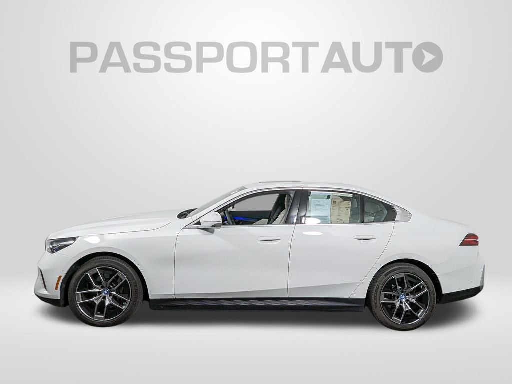 2025 BMW i5 xDrive40
