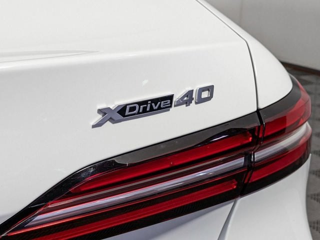 2025 BMW i5 xDrive40