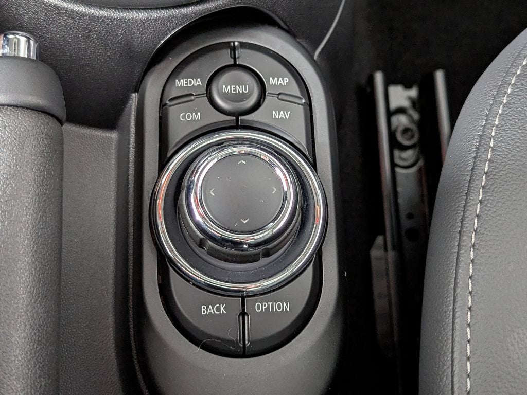 2022 MINI Cooper Oxford Edition
