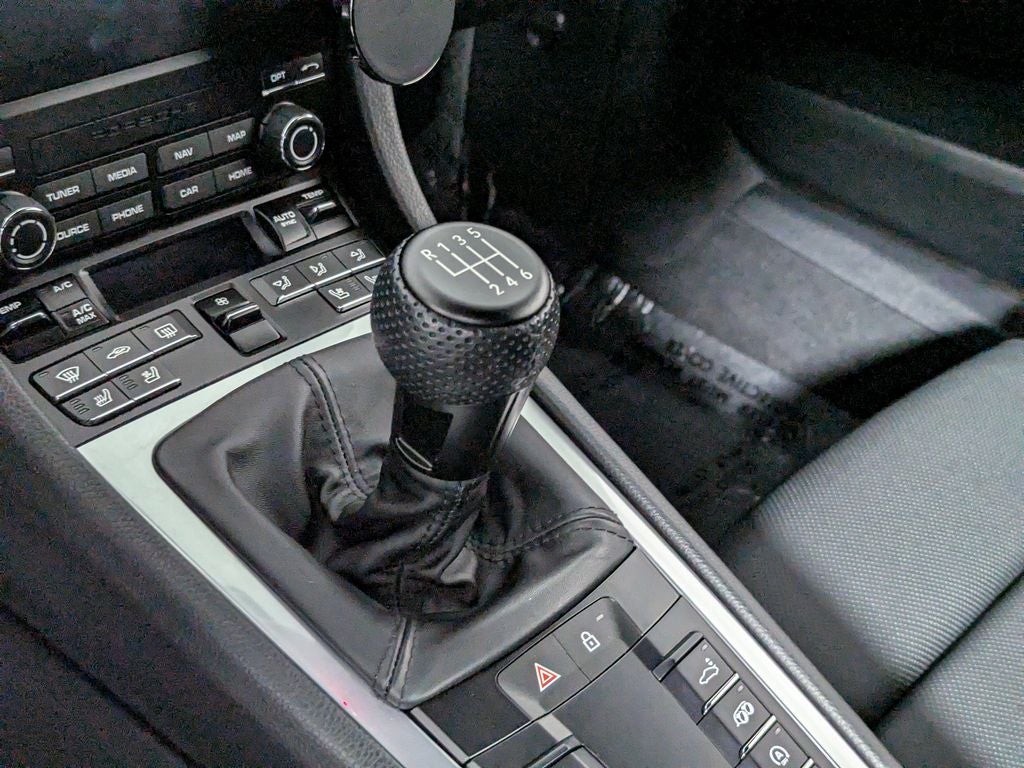 2025 Porsche 718 Cayman S