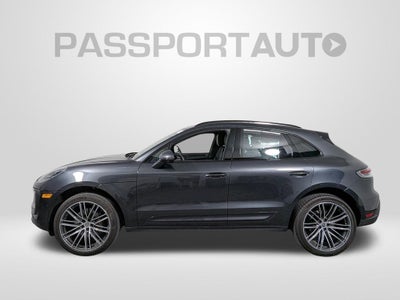 2025 Porsche Macan Base