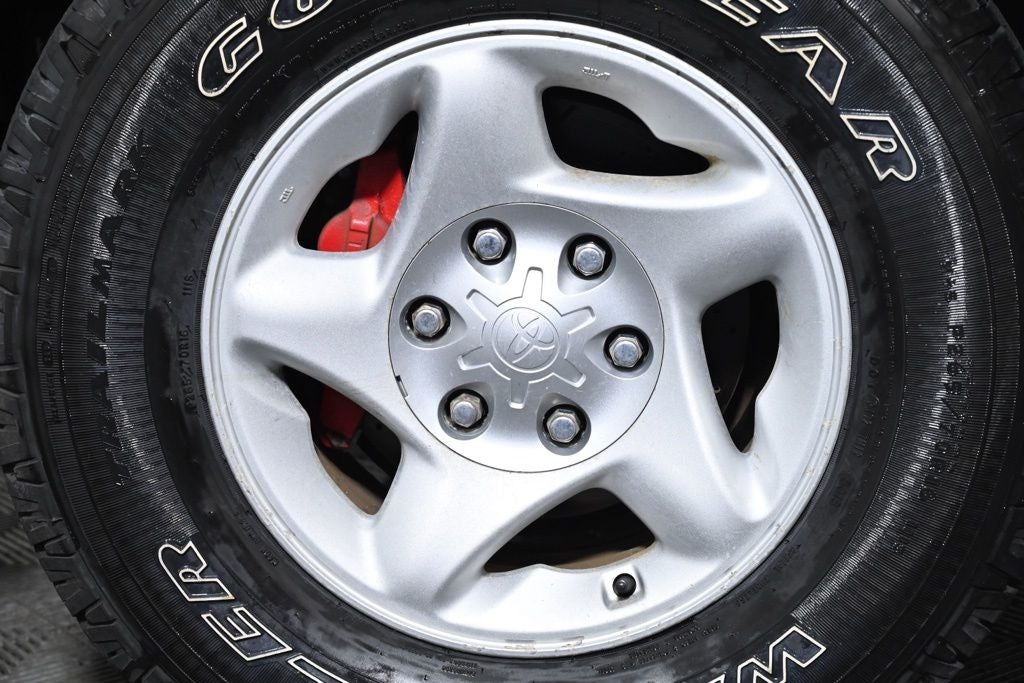 2003 Toyota Tundra SR5