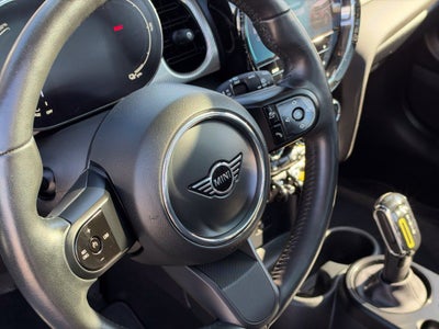 2024 MINI HARDTOP 2 DOOR Base