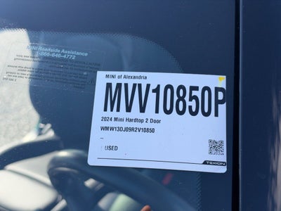 2024 MINI HARDTOP 2 DOOR Base