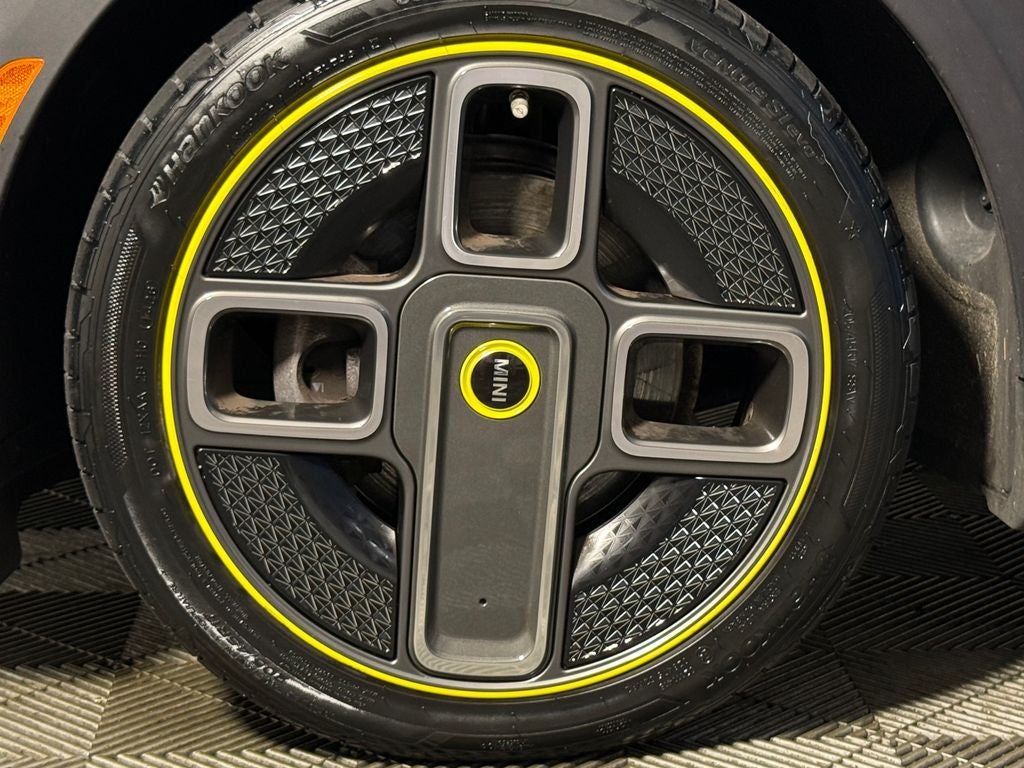 2024 MINI Cooper SE Electric Base