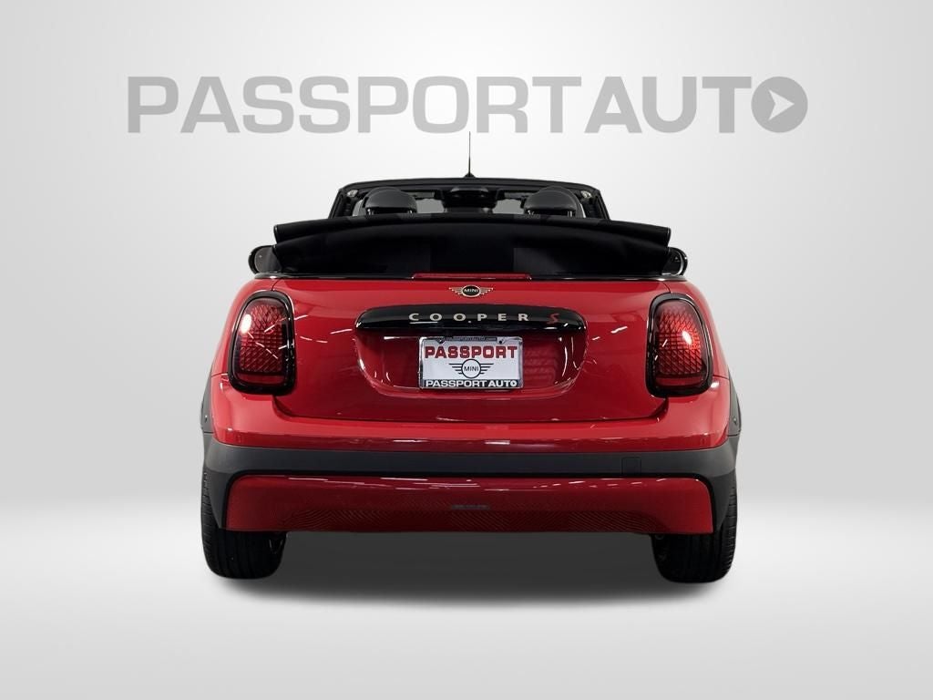2025 MINI Cooper S Iconic