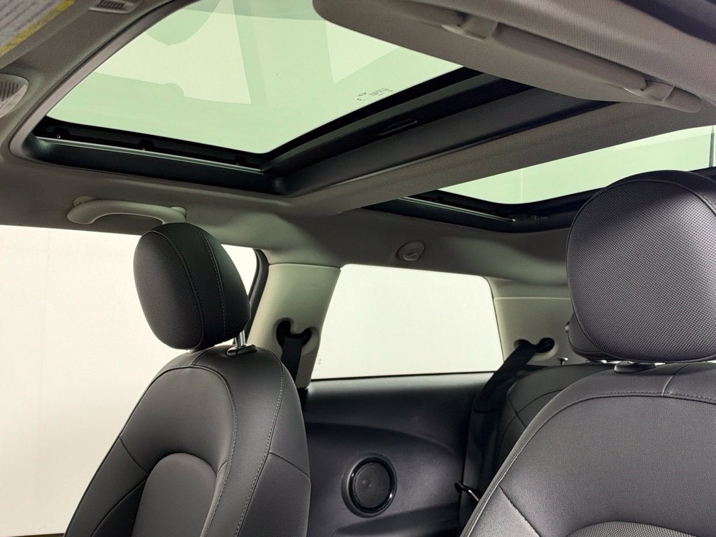 2024 MINI Cooper Base