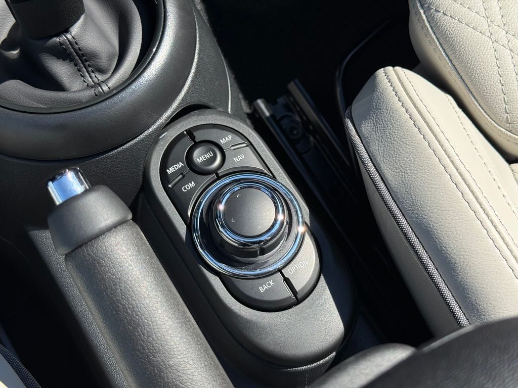2024 MINI Cooper S Base