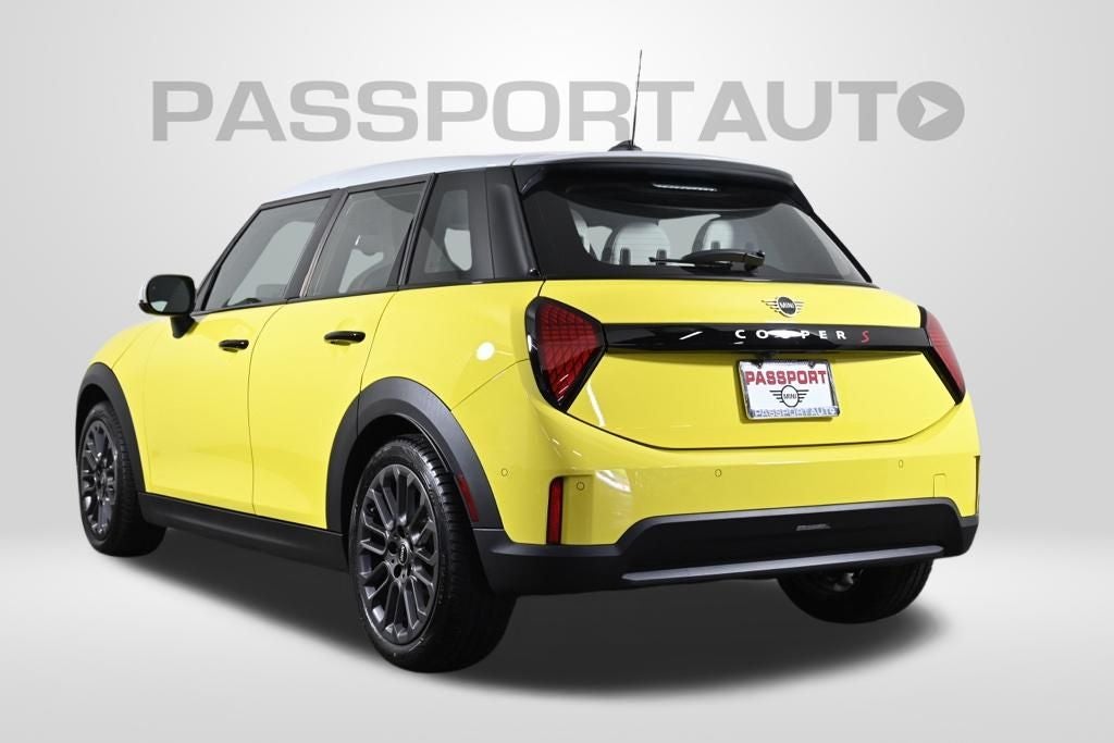 2026 MINI Cooper S Signature Plus