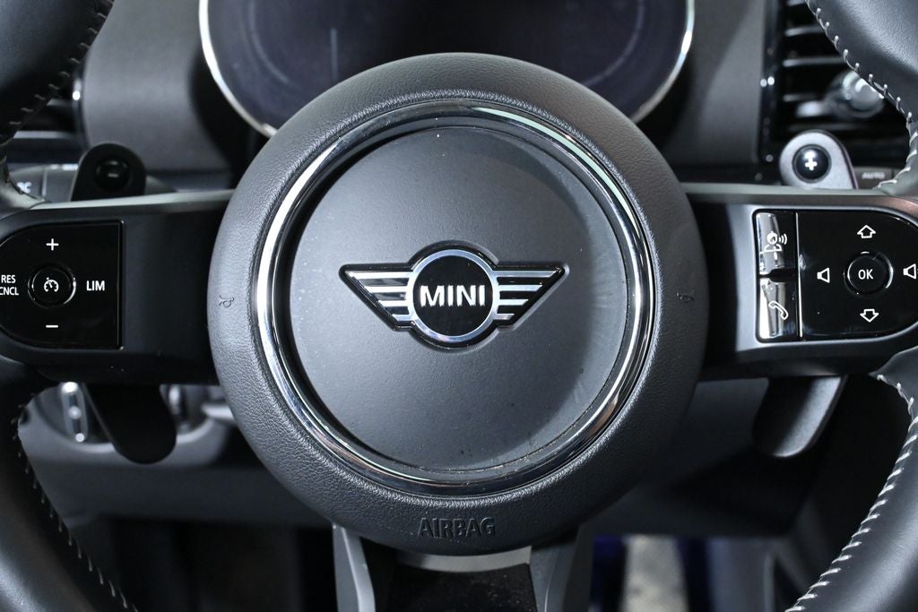2023 MINI Cooper S Clubman Signature