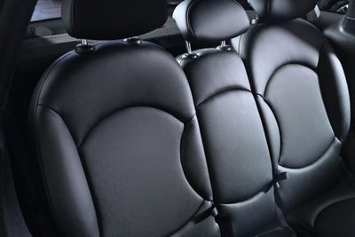 2016 MINI John Cooper Works Countryman Base