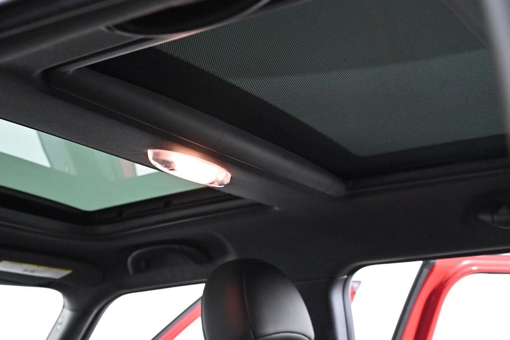 2016 MINI John Cooper Works Countryman Base