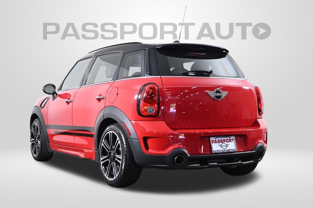 2016 MINI John Cooper Works Countryman Base