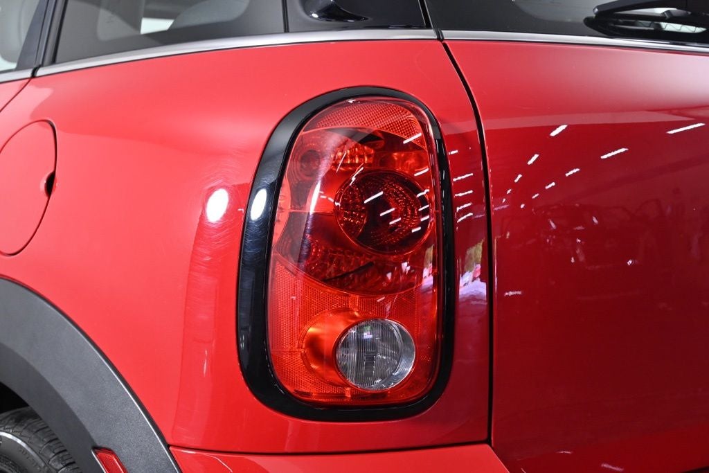 2016 MINI John Cooper Works Countryman Base