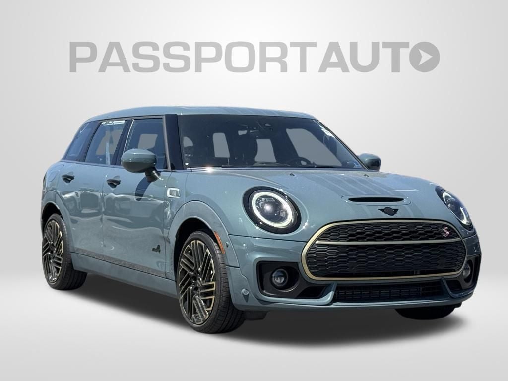 2024 MINI Cooper S Clubman Iconic