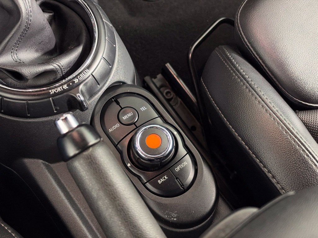 2014 MINI Cooper Base