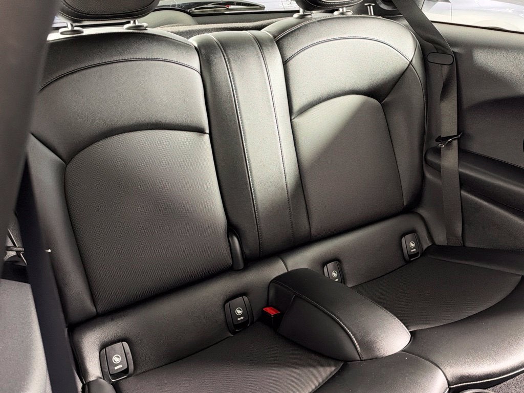 2014 MINI Cooper Base