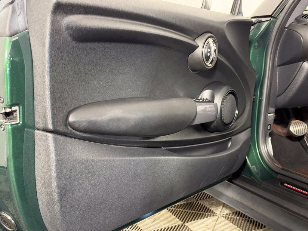 2014 MINI Cooper Base
